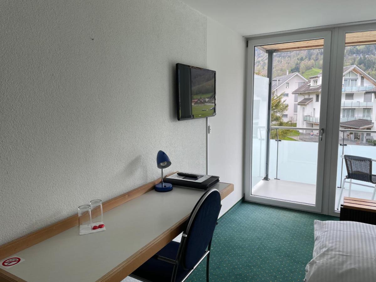 Hotel Hahnenblick Engelberg Bagian luar foto