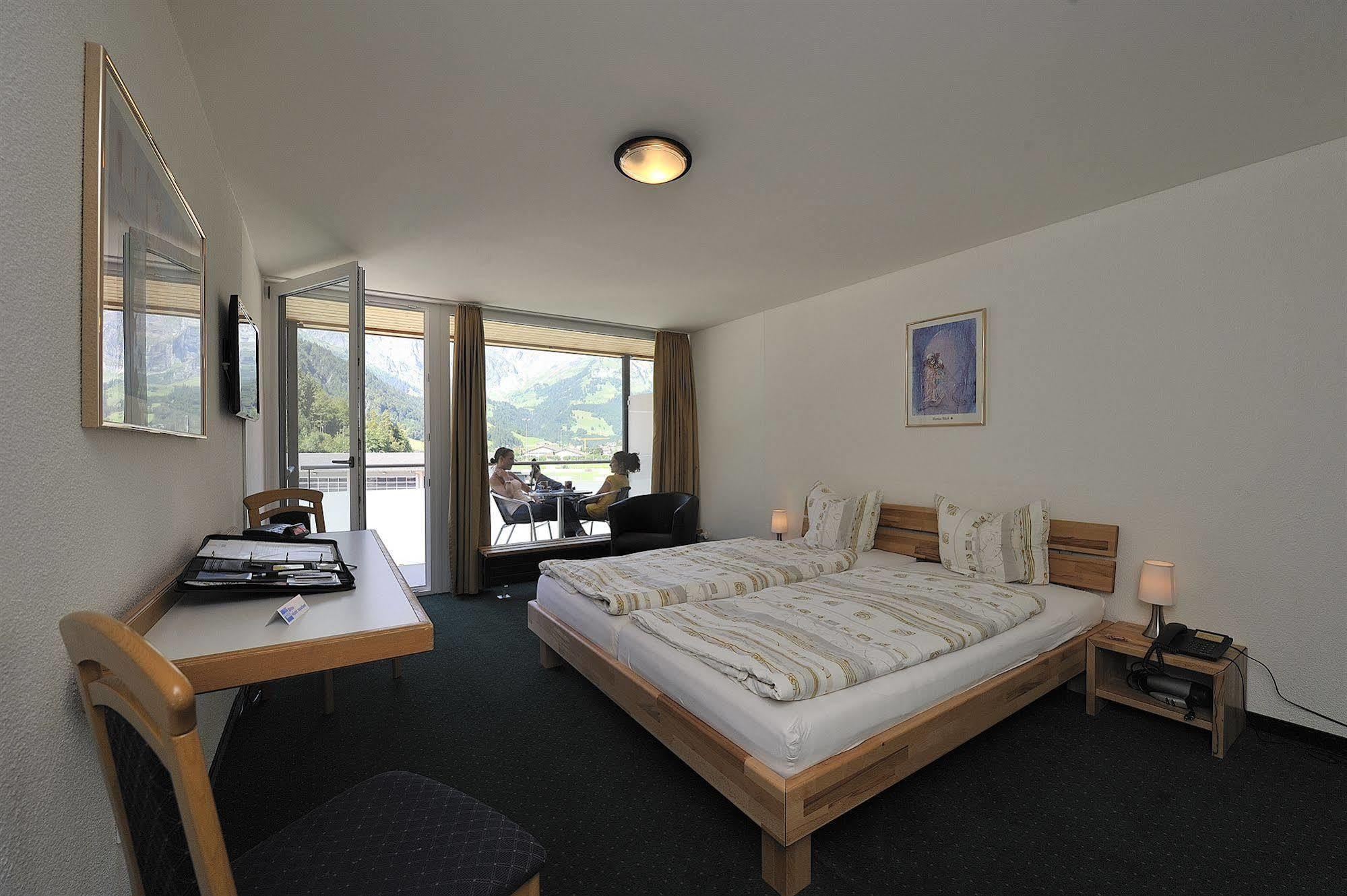 Hotel Hahnenblick Engelberg Bagian luar foto